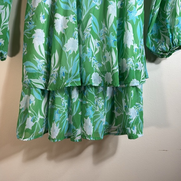 NWT Jessica Simpson, flowy , green blue and white smocked, mini dress size xs - Picture 2 of 7